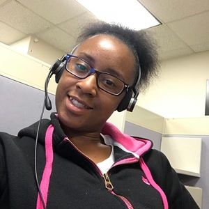 Meet your Posher, Evangeline